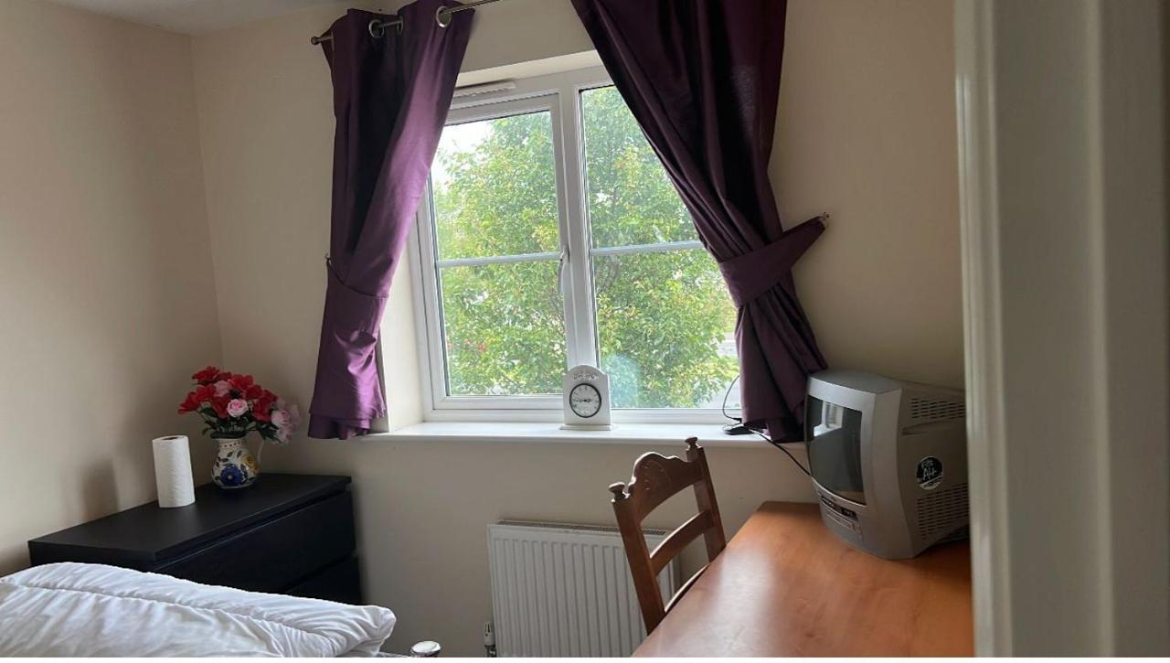 Salimi Apartment Bridgend  Luaran gambar